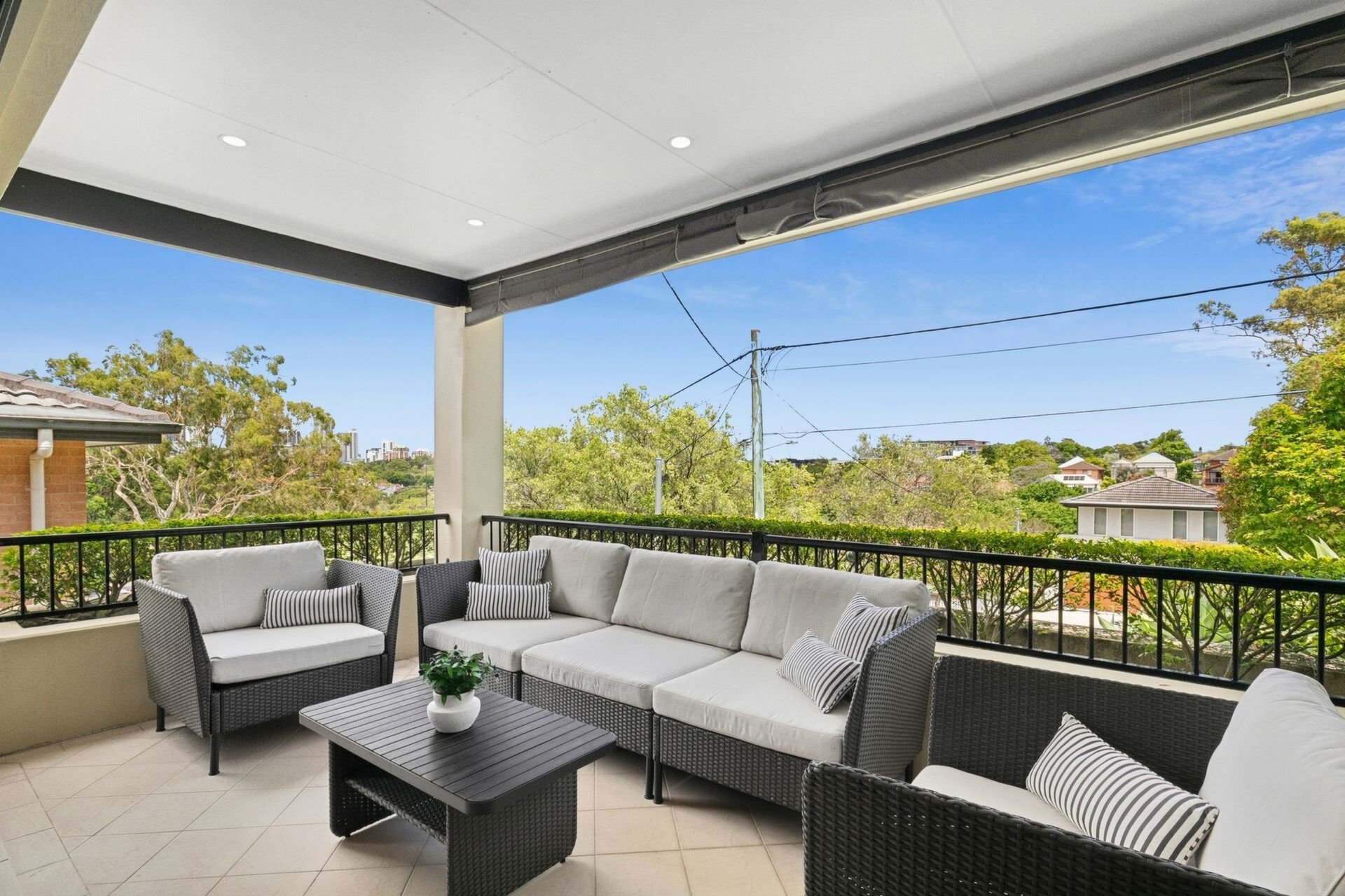 1 Pendey Street, Willoughby, Willoughby - Thumbnail 3