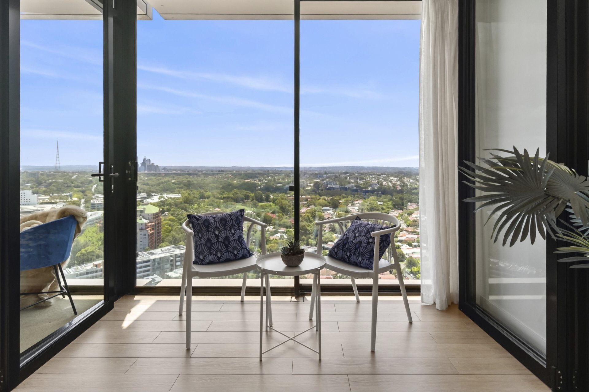 2111/10 Atchison Street, St Leonards, St Leonards - Thumbnail 4