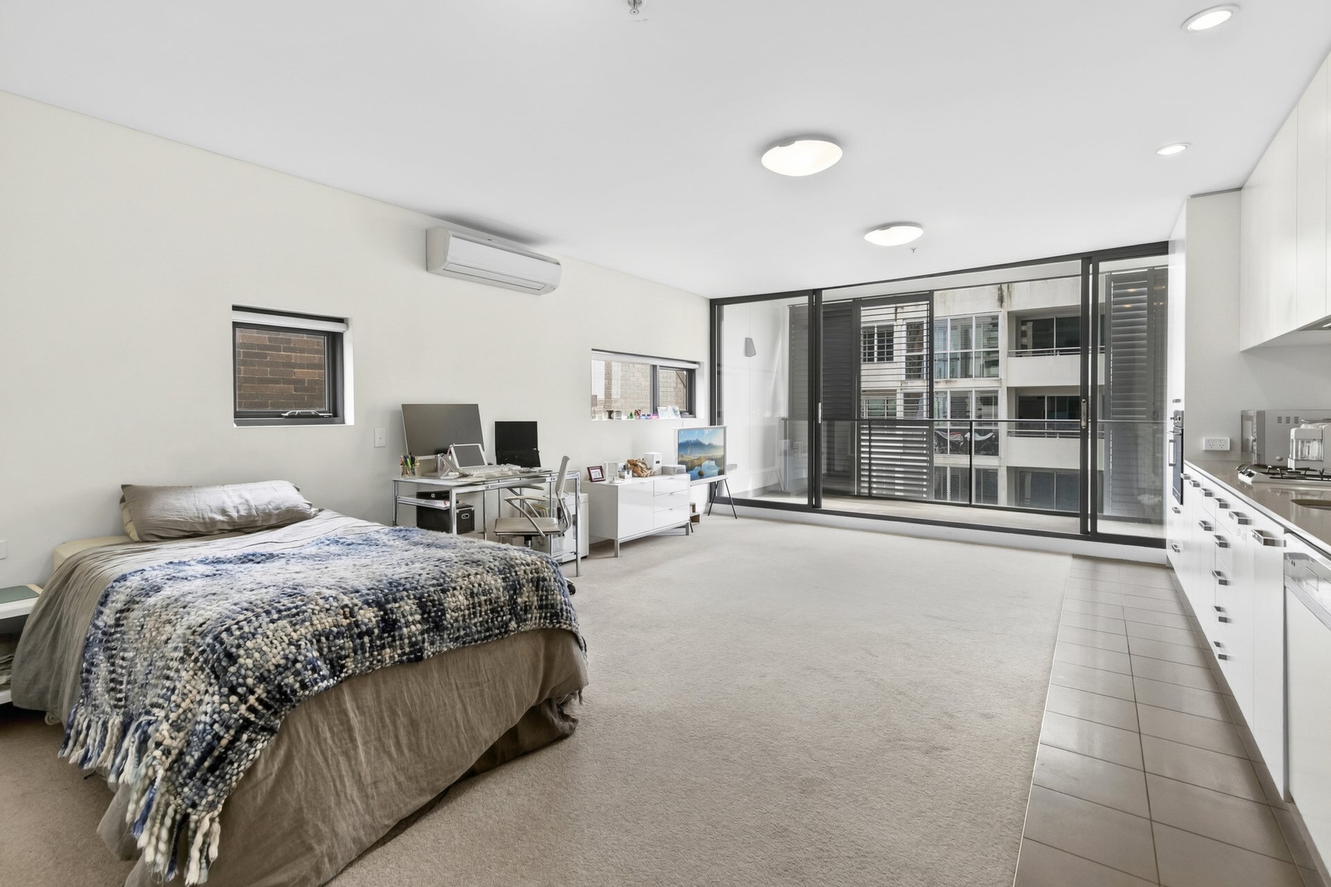 701/38 Atchison Street, St Leonards, St Leonards - Thumbnail 3