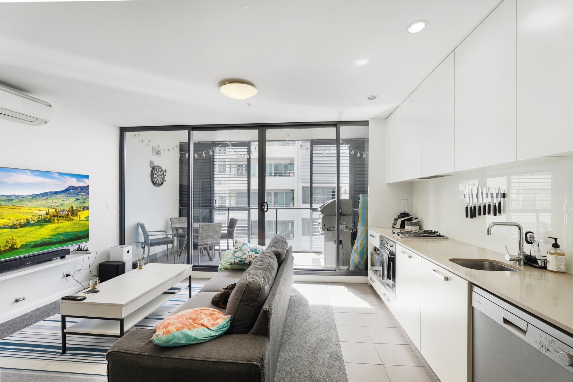 602/38 Atchison Street, St Leonards, St Leonards - Thumbnail 2